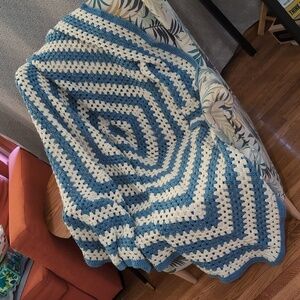 Hand knit afghan throw blanket